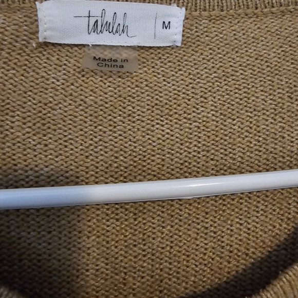 TalulahTan and White Star Sweater - Picture 3 of 4